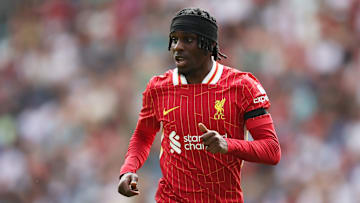 Jeremie Frimpong avec son nouveau maillot de Liverpool