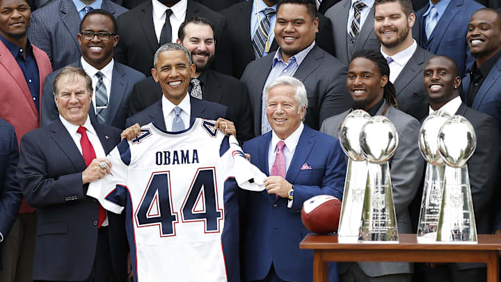 Barack Obama with the New England Patriots at the White House. Barack Obama with the New England Patriots at the White House.