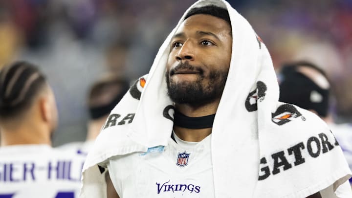 Jan 13, 2025; Glendale, AZ, USA; Minnesota Vikings linebacker Jonathan Greenard (58) against the Los Angeles Rams during an NFC wild card game at State Farm Stadium.