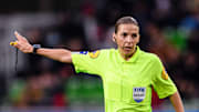 Stéphanie Frappart élue meilleure arbitre du monde