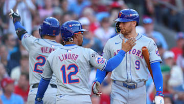 Division Series - New York Mets v Philadelphia Phillies - Game 2