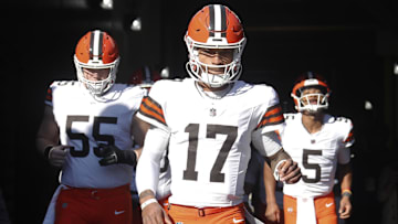 Dec 8, 2024; Pittsburgh, Pennsylvania, USA;  Cleveland Browns quarterback Dorian Thompson-Robinson (17) takes the field to play the Pittsburgh Steelers at Acrisure Stadium. Mandatory Credit: Charles LeClaire-Imagn Images