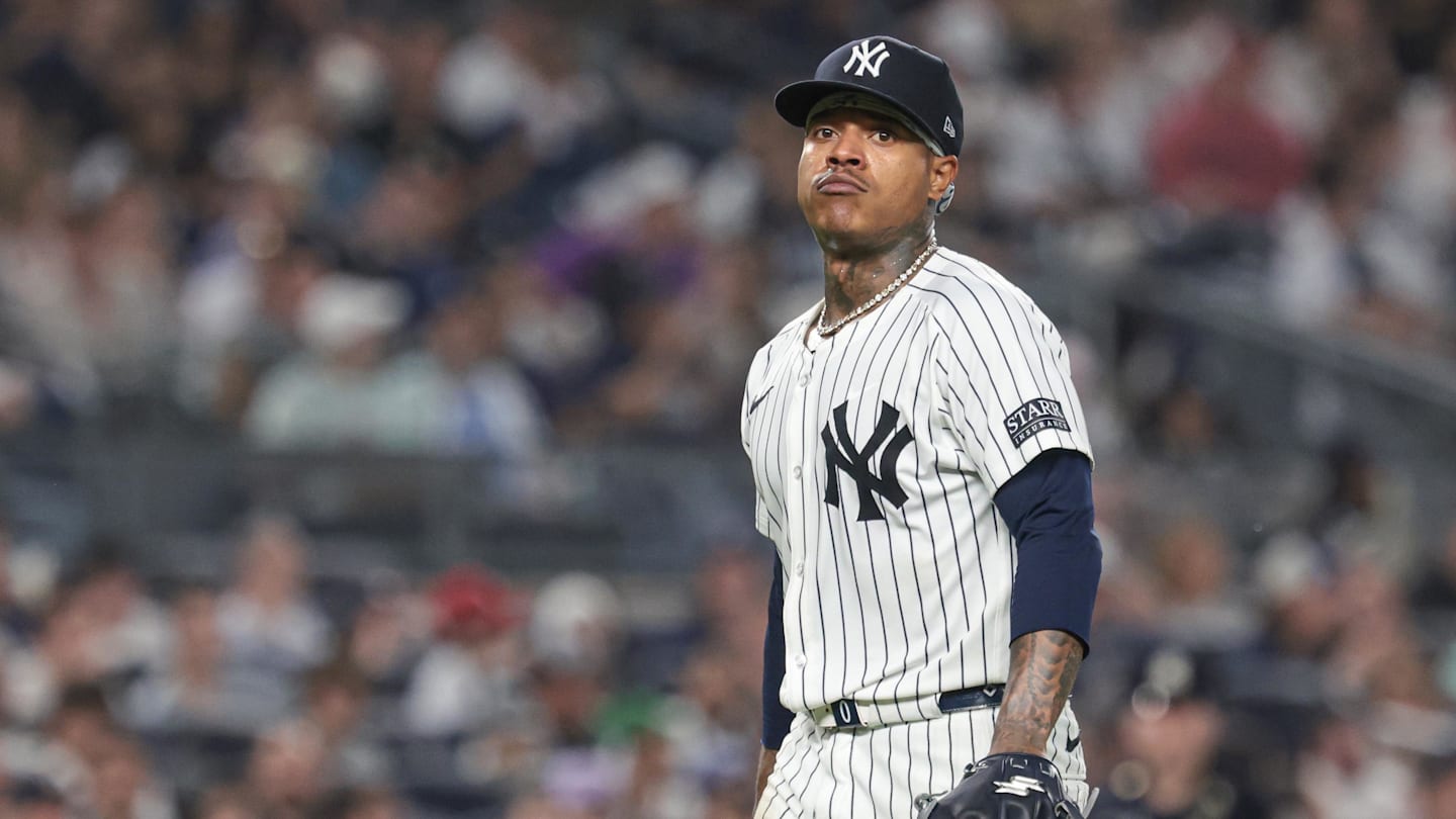 Former Toronto Blue Jays Fan Favorite Reacts on Social Media After