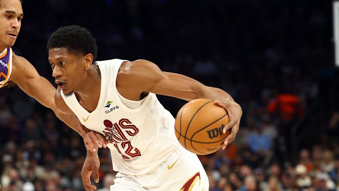 Jan 30, 2026; Phoenix, Arizona, USA; Cleveland Cavaliers forward De'Andre Hunter (12) against the Phoenix Suns at Mortgage Matchup Center. Mandatory Credit: Mark J. Rebilas-Imagn Images