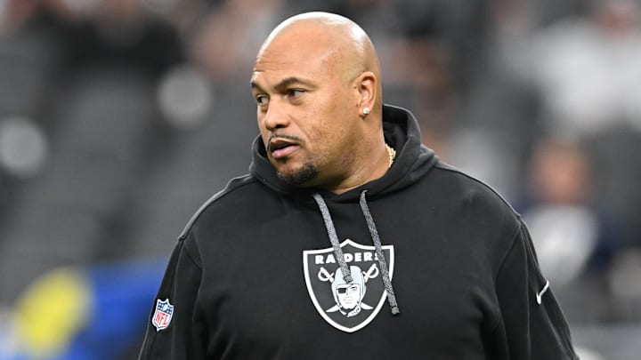 Surprising head coaching candidate floated for Raiders as Antonio Pierce  replacement