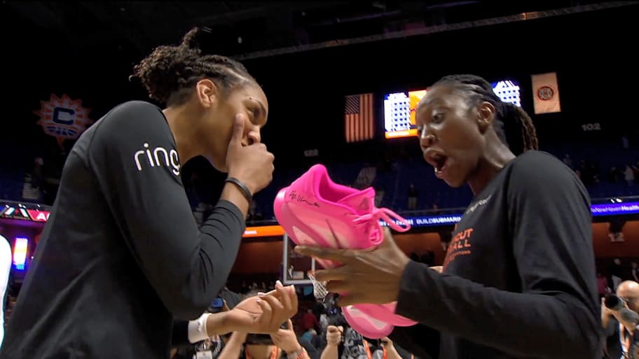 A'ja Wilson and Tina Charles share a special moment after the Las Vegas Aces-Connecticut Sun game | Screengrab via @WNBA on X/Twitter