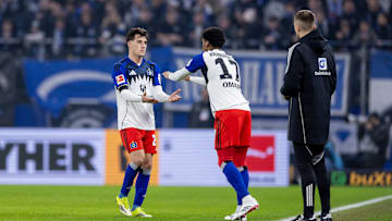 Nicolas Capaldo (l.) musste gegen Leipzig früh für Warmed Omari ausgewechselt werden