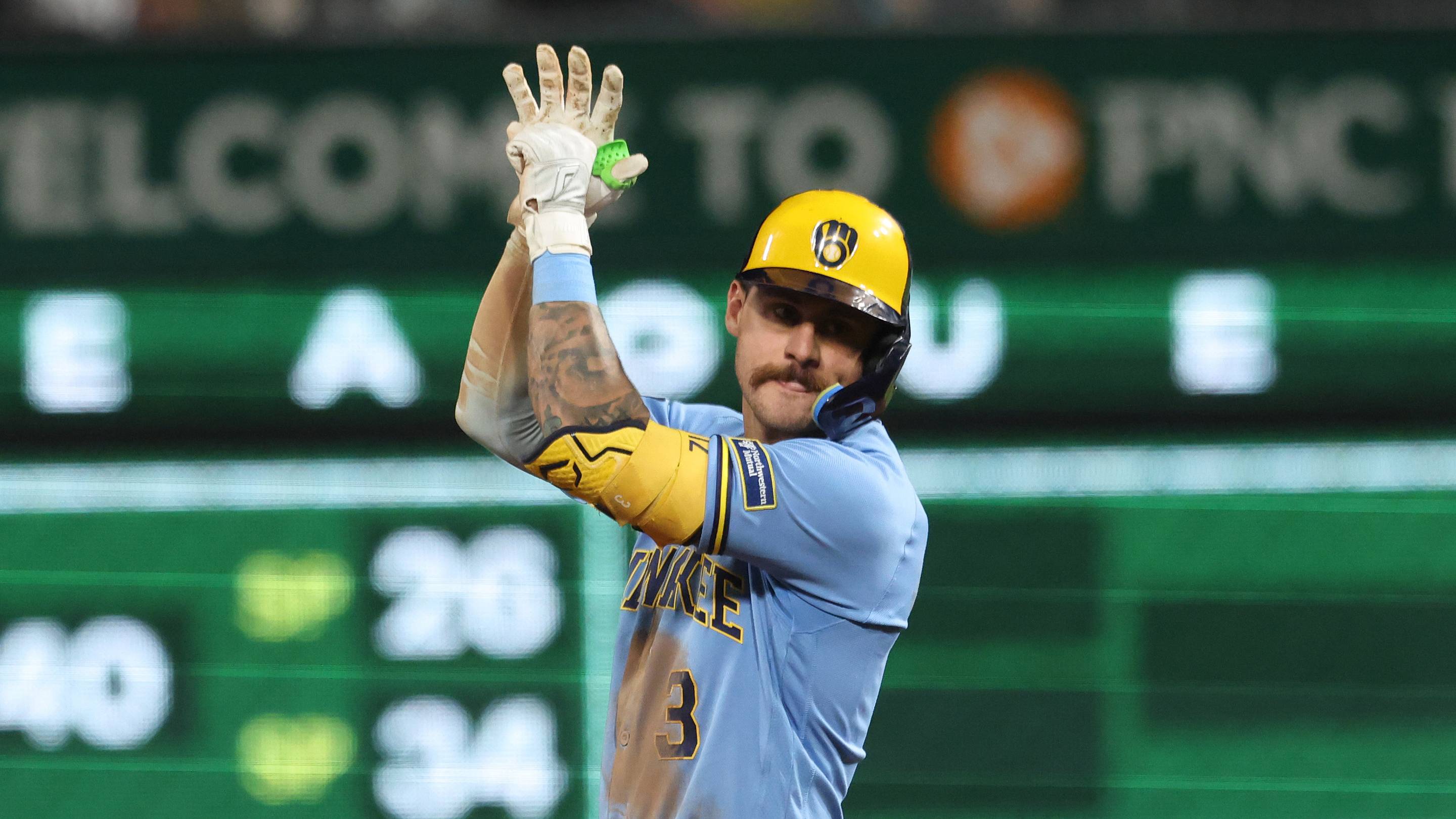 Milwaukee Brewers Clinch Division After Cubs Loss