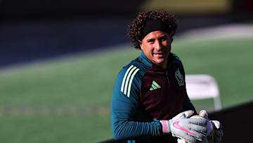Mexico Press Conference & Training Session