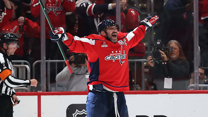 Chicago Blackhawks v Washington Capitals