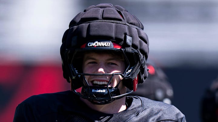 Cincinnati Bearcats linebacker Jake Golday
