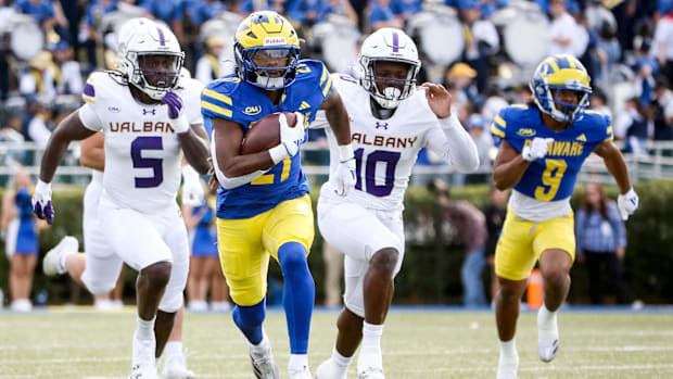 Delaware running back Marcus Yarns