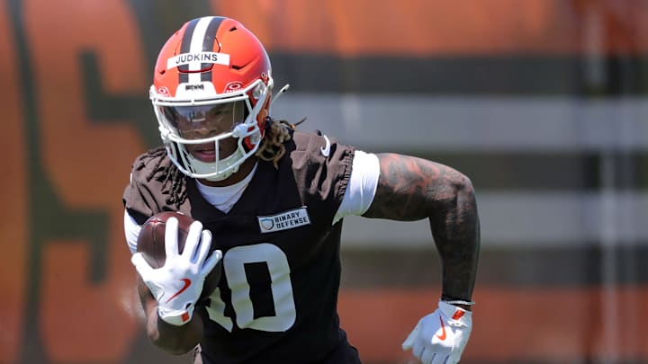 Cleveland Browns running back Quinshon Judkins runs during a Browns rookie minicamp drill at the team's training facility May 9, 2025, in Berea, Ohio.