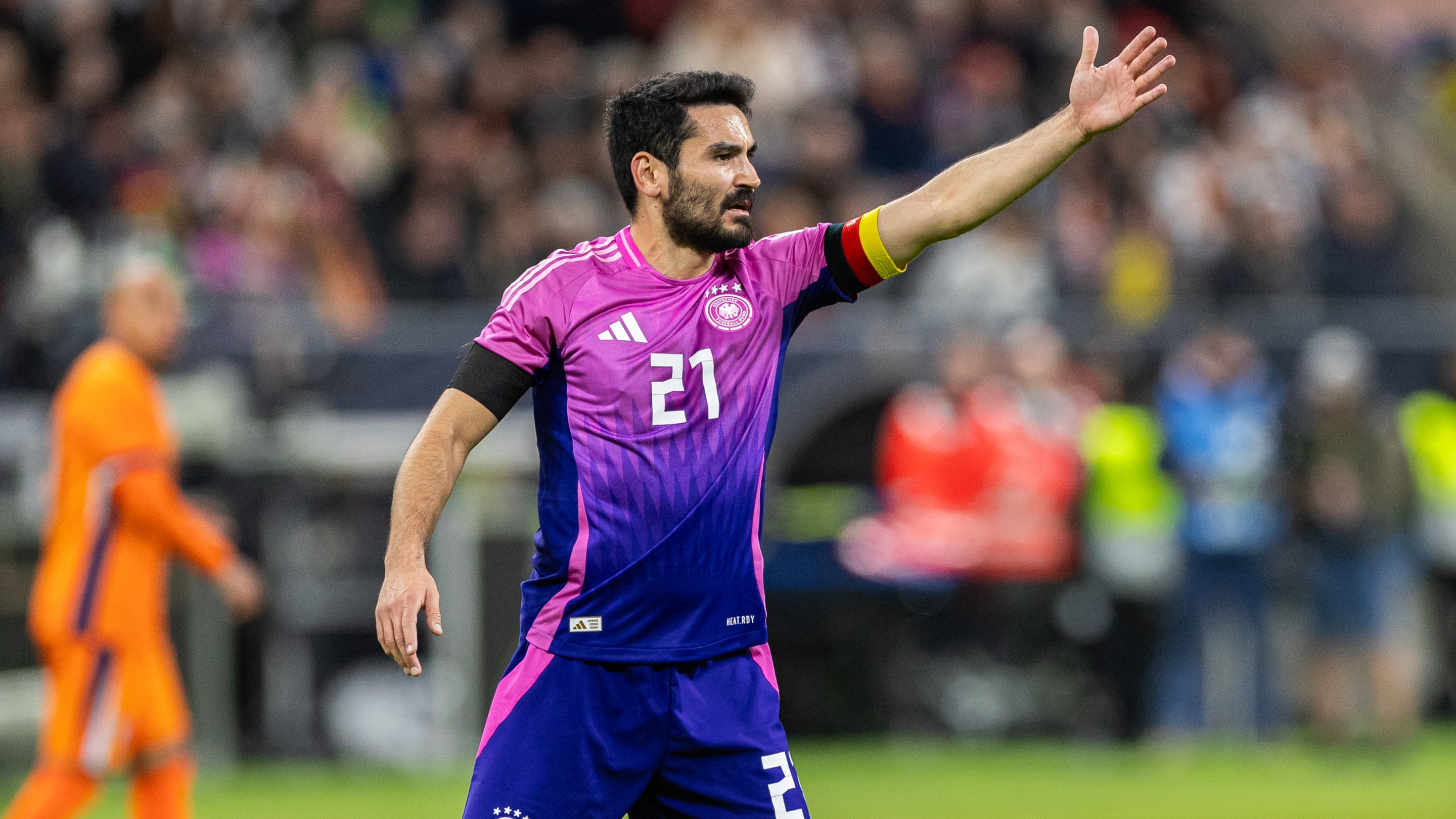 Germany manager questions Barcelona's use of Ilkay Gundogan