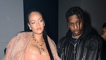 Off-White : Front Row - Paris Fashion Week - Womenswear F/W 2022-2023