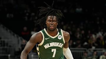 Charlotte Hornets v Milwaukee Bucks