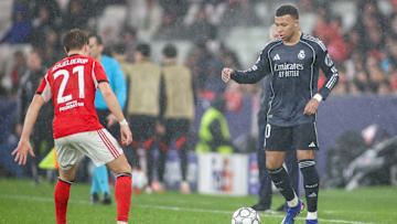 Mbappé ou Schjelderup: quem leva a melhor?