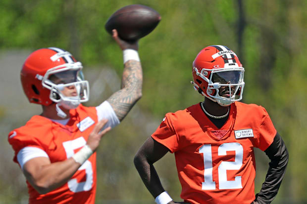 Dillon Gabriel and Shedeur Sanders