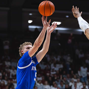 Alabama is a 7.5-point favorite against Kentucky in the SEC quarterfinals.