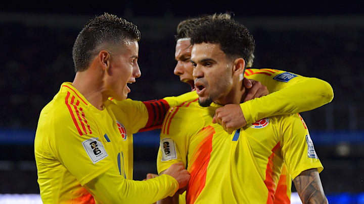 Luis Diaz James Rodriguez y Richard Rios, son de los colombianos que tendrán su campamento en las instalaciones del Atlas. Luis Diaz James Rodriguez y Richard Rios, son de los colombianos que tendrán su campamento en las instalaciones del Atlas.