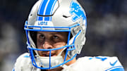 Detroit Lions quarterback Jared Goff (16) warms up before the Dallas Cowboys game at Ford Field 