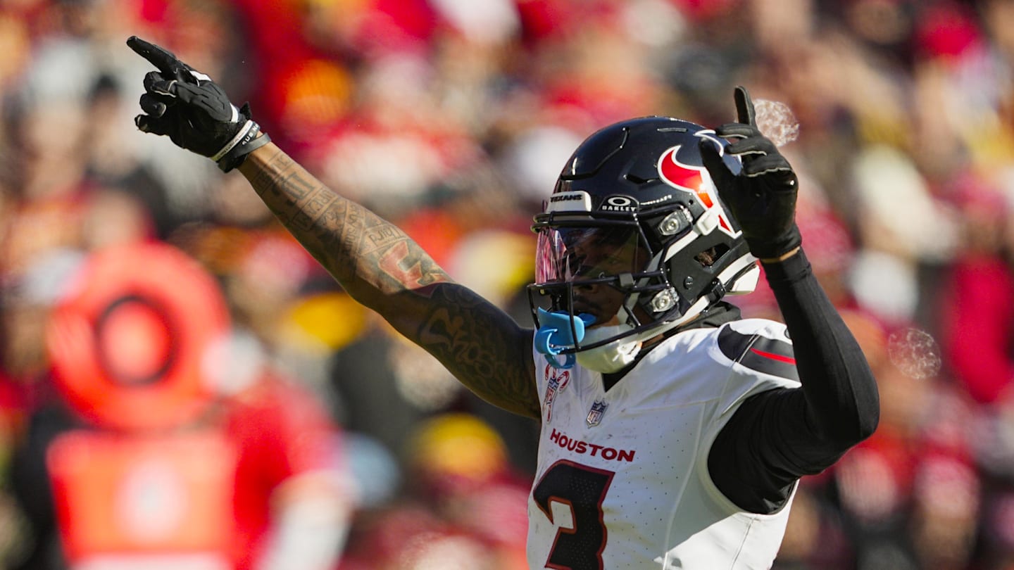 Texans' Tank Dell Remains on PUP, Expected to Miss Season