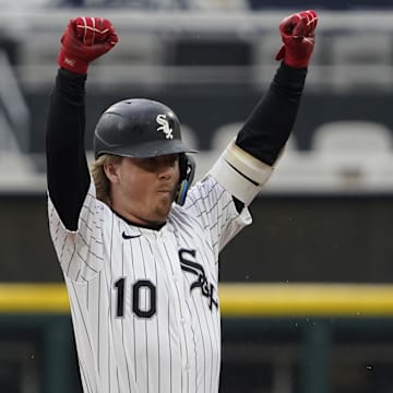 Chicago White Sox shortstop Chase Meidroth (10) celebrates a double against the Seattle Mariners at Rate Field. 