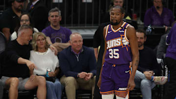 Pese al mal momento de los Phoenix Suns, Kevin Durant sigue siendo el líder anotador del club