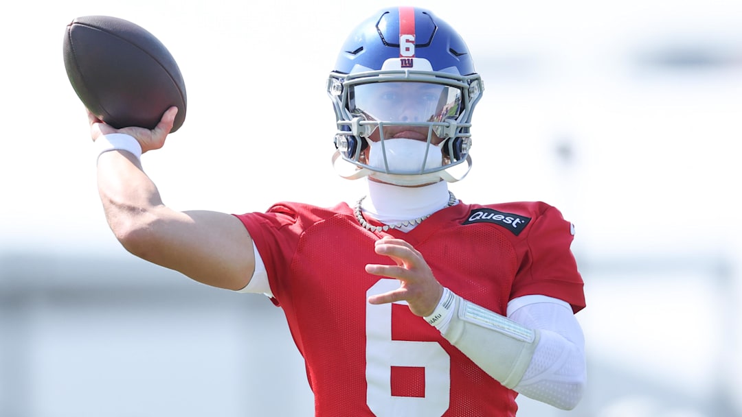 New York Giants - quarterback Jaxson Dart