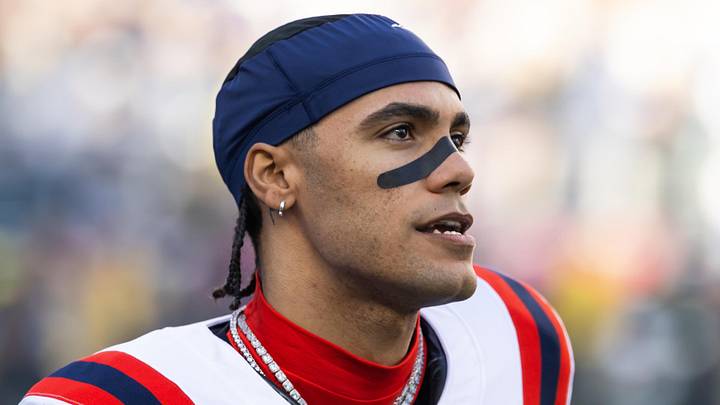 New England Patriots cornerback Christian Gonzalez (0).
