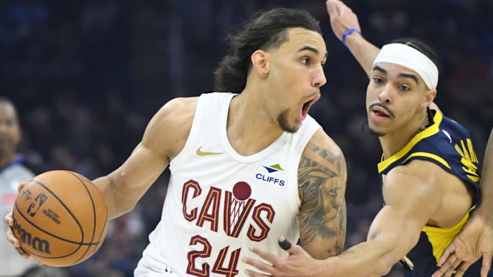 Jaylon Tyson (24) drives against Pacers guard Andrew Nembhard Jaylon Tyson (24) drives against Pacers guard Andrew Nembhard