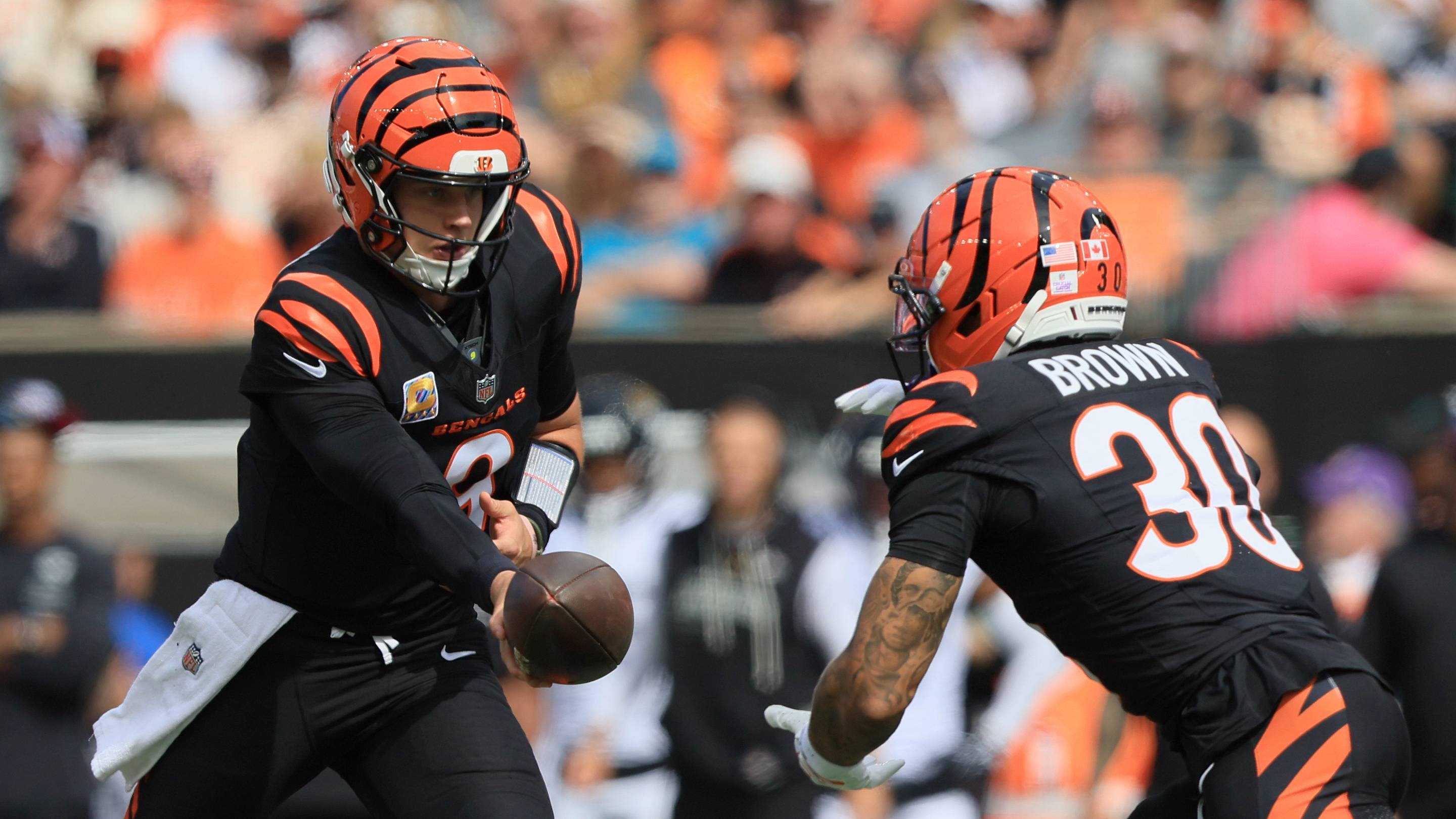 Bengals Rushing Performance in Loss to Jaguars Was So Historically Bad It Belongs in a Museum