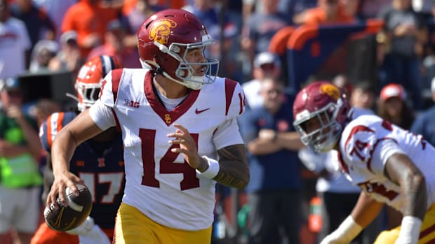 USC Trojans Football Illinois Fightin Illini Big Ten defensive secondary Luke Altmyer quarterback Jayden Maiava Eric Gentry 