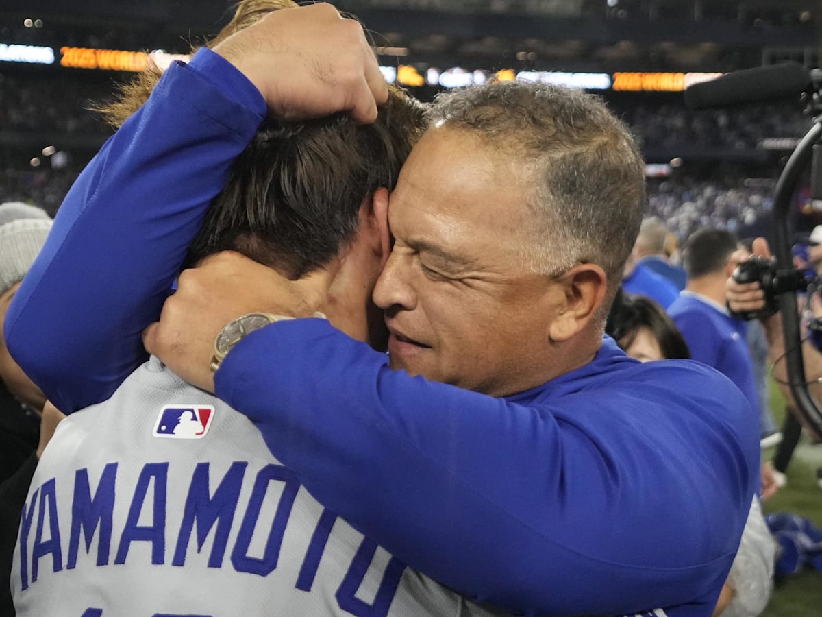 Dodgers' Dave Roberts Admits He Was 'Crazy' for Key Decision in World Series Game 7