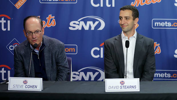 New York Mets owner Steve Cohen and general manager David Stearns at a press conference