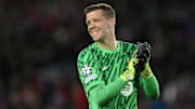 Wojciech Szczesny is set to stay at Barcelona
