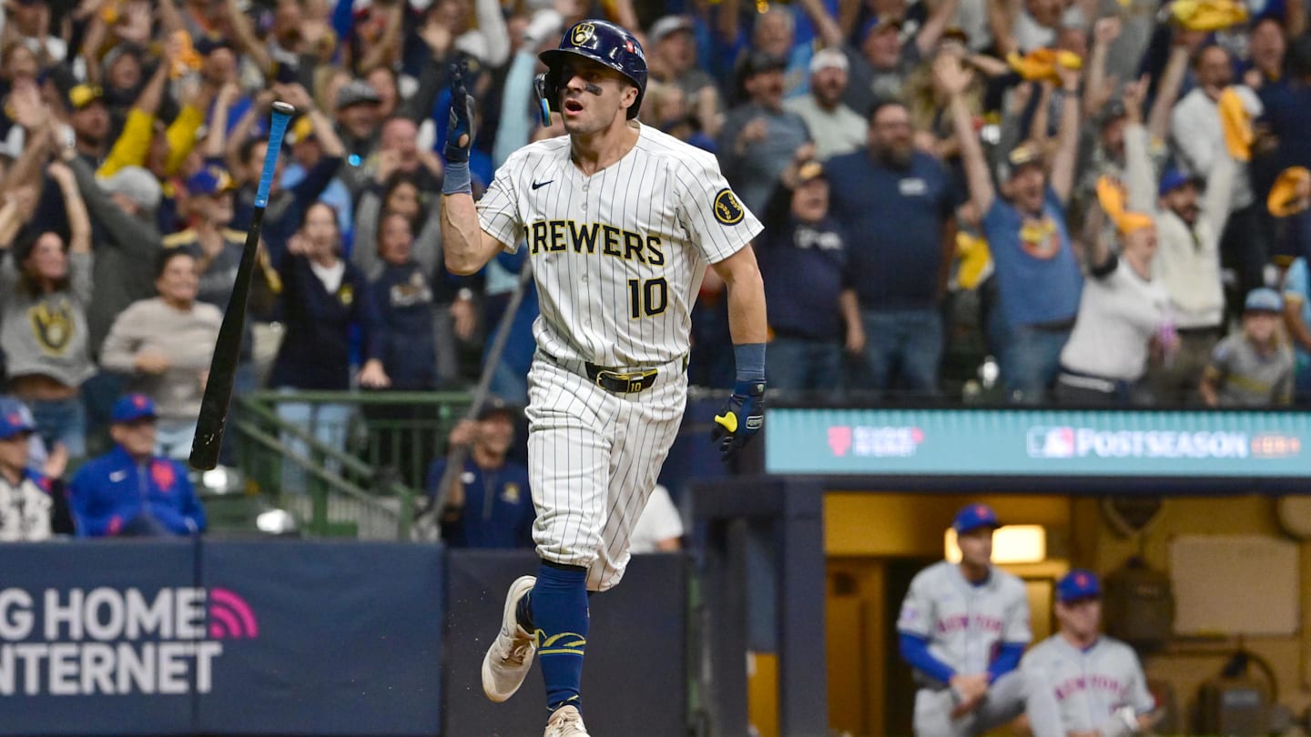 Boston College Baseball Alum Sal Frelick Named Gold Glove Finalist