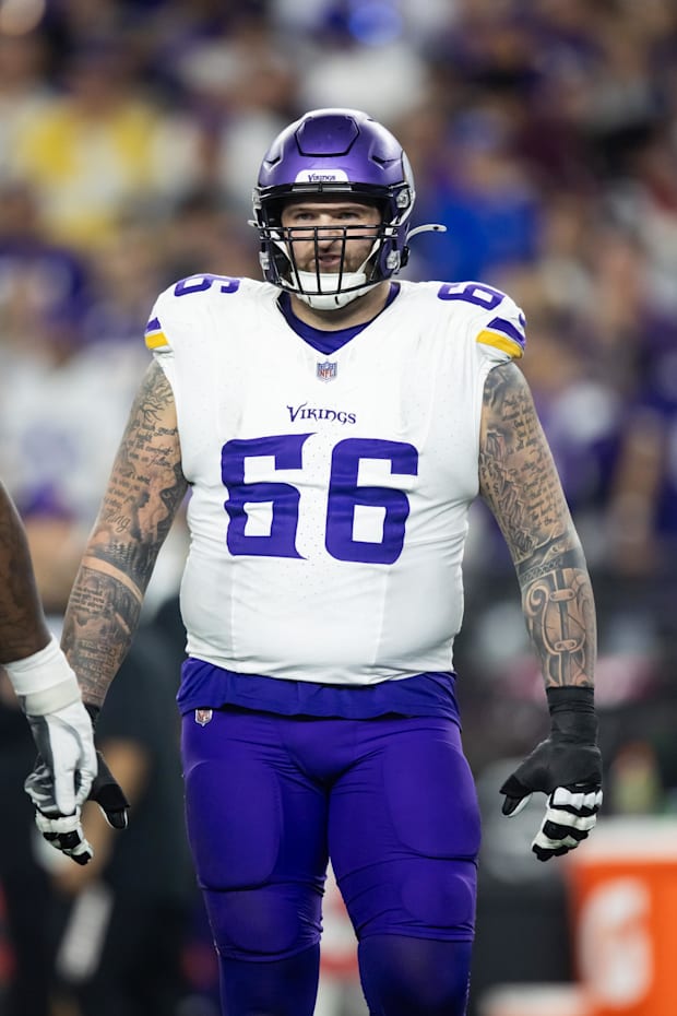 Minnesota Vikings guard Dalton Risner against the Los Angeles Rams during an NFC wild card game