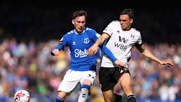 Everton FC v Fulham FC - Premier League