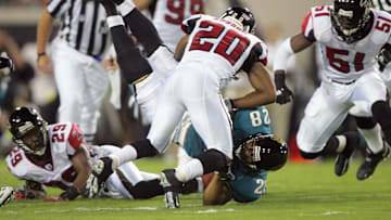 Aug 25, 2005; Jacksonville, FL, USA; Jacksonville Jaguars running back #28 Fred Taylor against the Atlanta Falcons during the 1st half at Alltel Stadium.