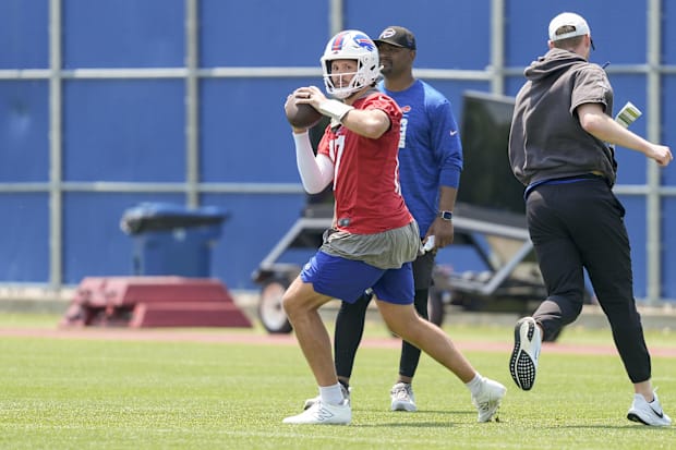 Buffalo Bills QB Josh Allen looks to throw the ball during Minicamp at Highmark Stadium.