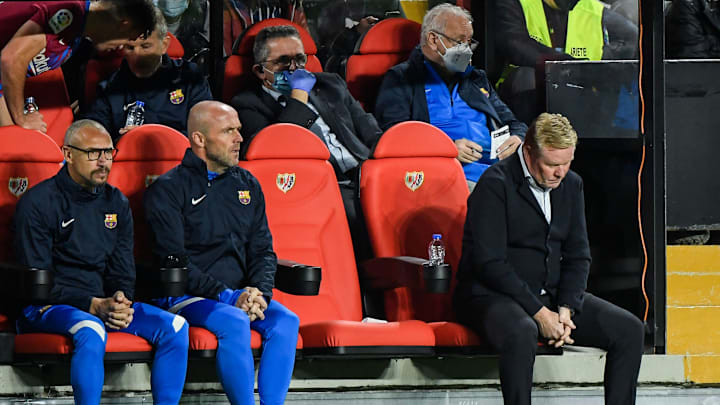 Ronald Koeman düşünceli Ronald Koeman düşünceli