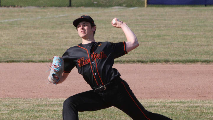 Northville's Joey Broughton threw a one-hitter in a 6-0 victory over Hartland in the KLAA baseball championship game.