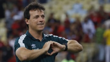 Fluminense anunciou renovação de contrato de Fernando Diniz