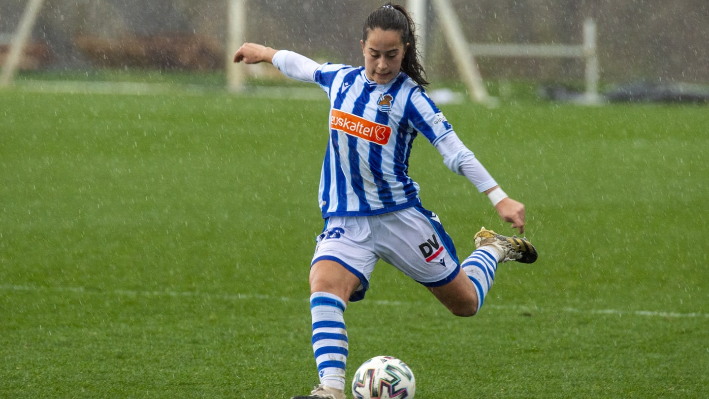 2022 Women´s Euro and FC Barcelona Femení demonstrate the growing interest  in women's football