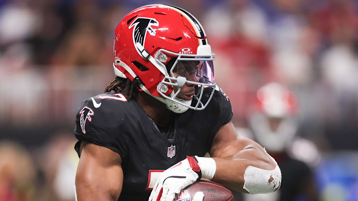 Falcons RB Bijan Robinson is the top-ranked player in Michael Fabiano's Week 8 Fantasy Flex Rankings.