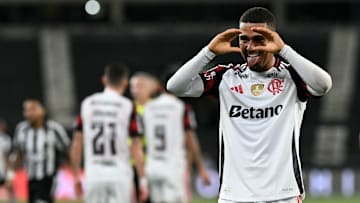 Flamengo de Samuel Lino é o time com mais jogadores na lista