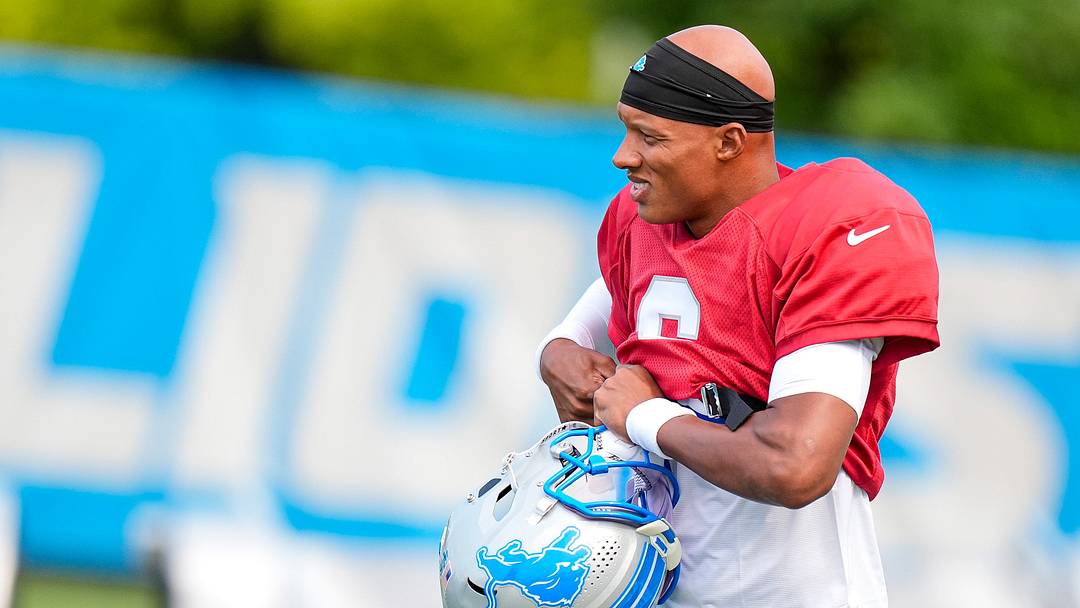 Detroit Lions quarterback Josh Dobbs (6) walks on to the field for practice during training camp at Meijer Performance Center in Allen Park on Monday, August 10, 2026.