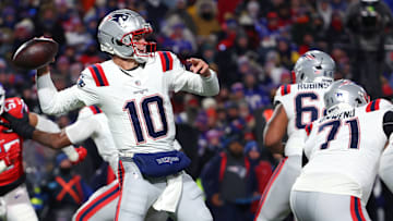 New England Patriots v Buffalo Bills