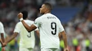 Mbappé foi decisivo no triunfo contra o Real Betis